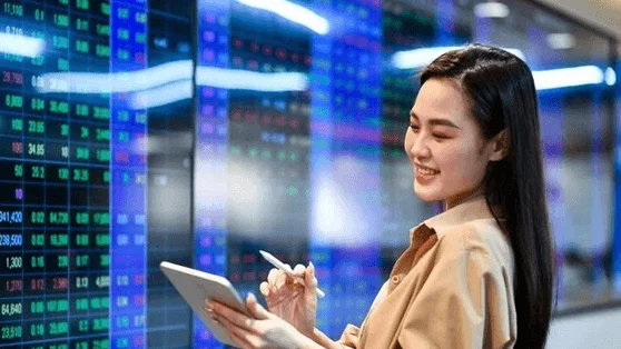 Hai cổ phiếu bất ngờ được tự doanh CTCK 