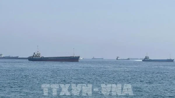 Iran phản ứng sau tuyên bố của Mỹ về eo biển Hormuz